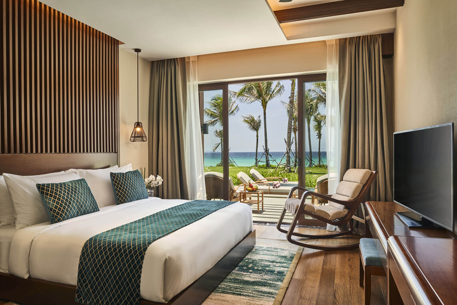 Biệt thự Mövenpick Cam Ranh Resort